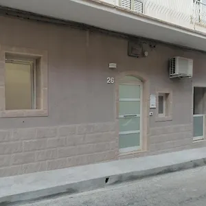 https://crismarti-home.sicilyhotelsitaly.net